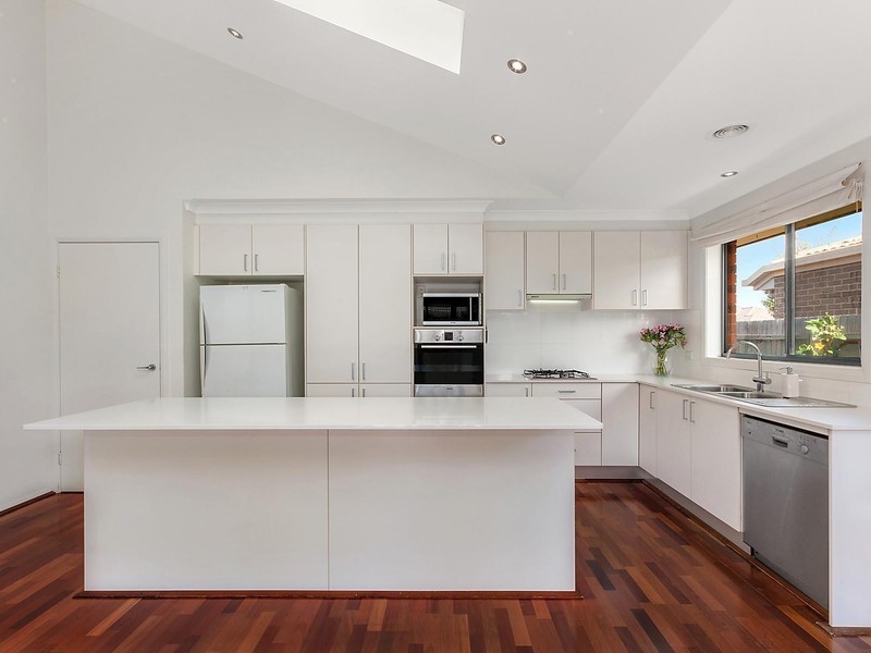 15 Patrick White Circuit, Franklin ACT 2913