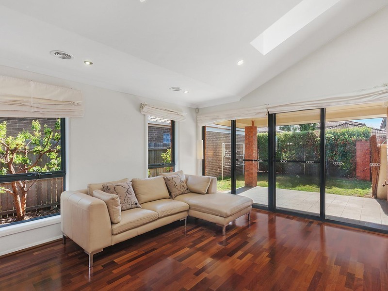 15 Patrick White Circuit, Franklin ACT 2913