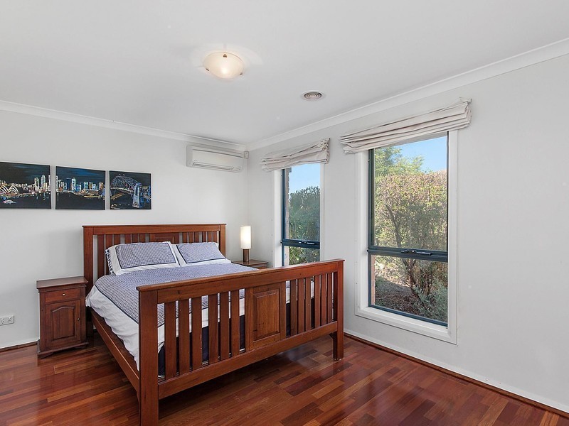 15 Patrick White Circuit, Franklin ACT 2913