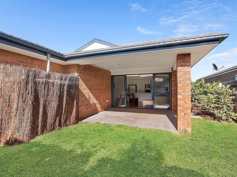 15 Patrick White Circuit, Franklin ACT 2913