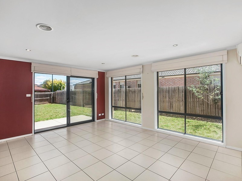 10 Farmer Place, Gungahlin ACT 2912