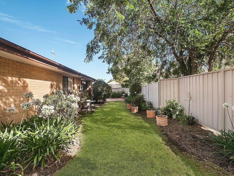 13 Warby Place, Charnwood ACT 2615