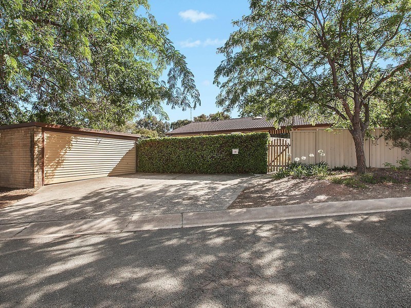 13 Warby Place, Charnwood ACT 2615