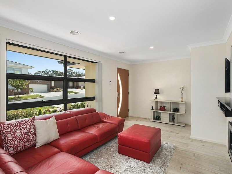 2 Ivory Street, Crace ACT 2911