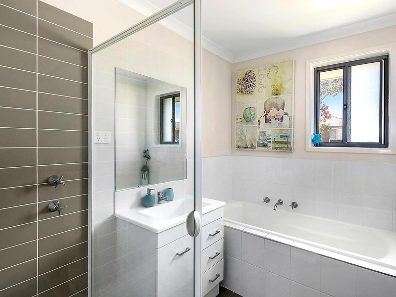 17 Bunima Crescent, Ngunnawal ACT 2913