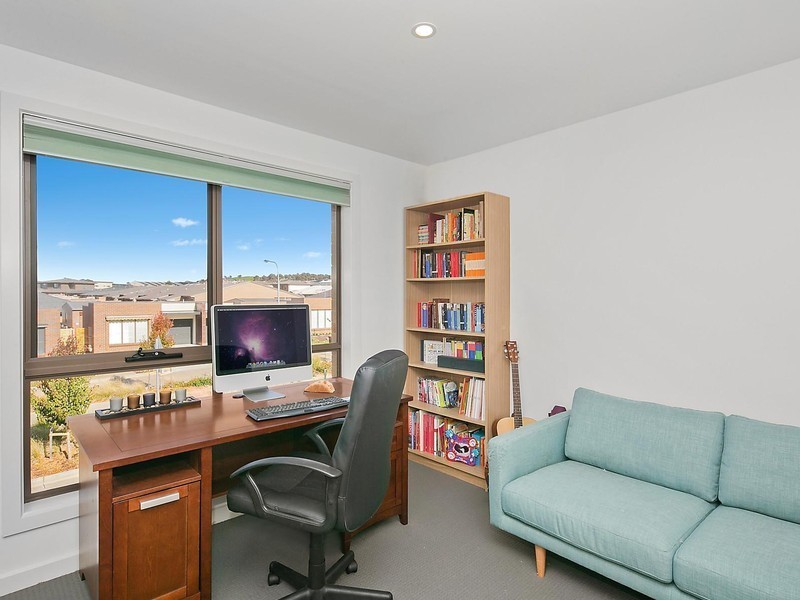 4 Yandell Way, Casey ACT 2913
