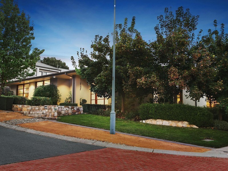 2 McRitchie Circuit, Nicholls ACT 2913