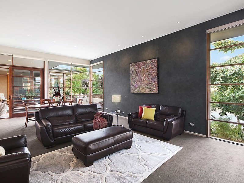 2 McRitchie Circuit, Nicholls ACT 2913