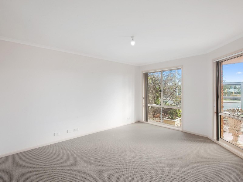 27 Kelleway Avenue, Nicholls ACT 2913