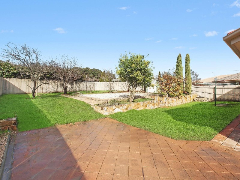 27 Kelleway Avenue, Nicholls ACT 2913