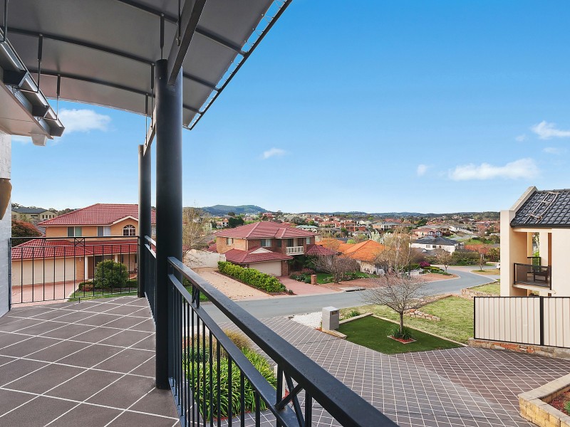 13 Whitfield Circuit, Nicholls ACT 2913