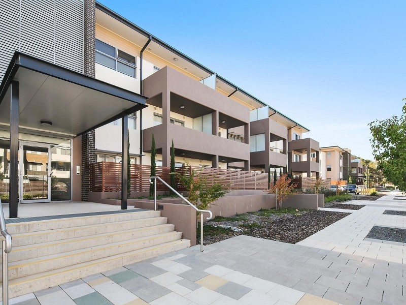63/121 Easty Street, Phillip ACT 2606