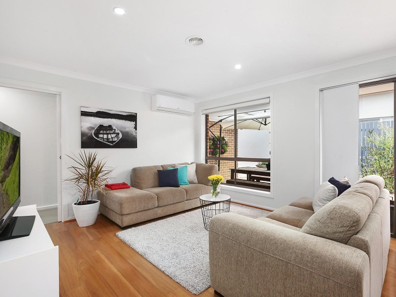 1 Arcadia Street, Crace ACT 2911