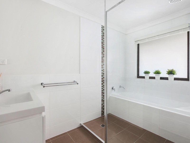 1 Arcadia Street, Crace ACT 2911