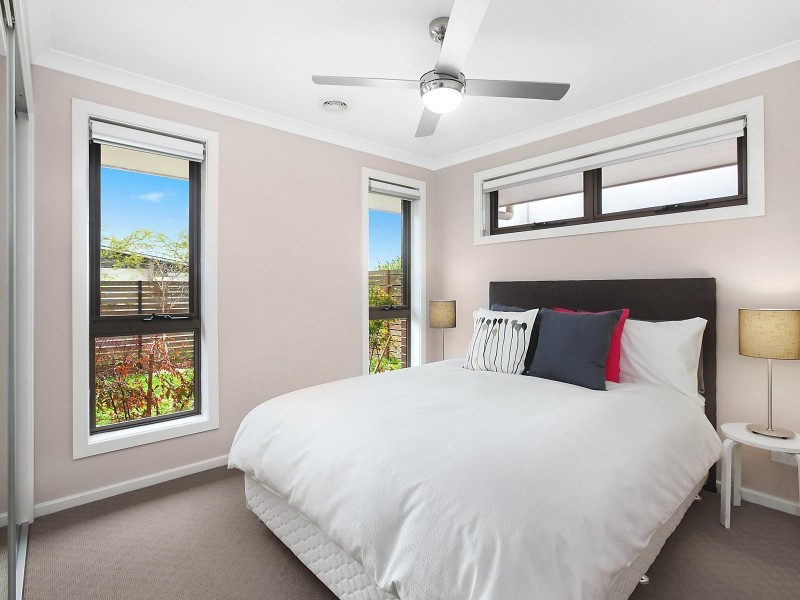 1 Arcadia Street, Crace ACT 2911