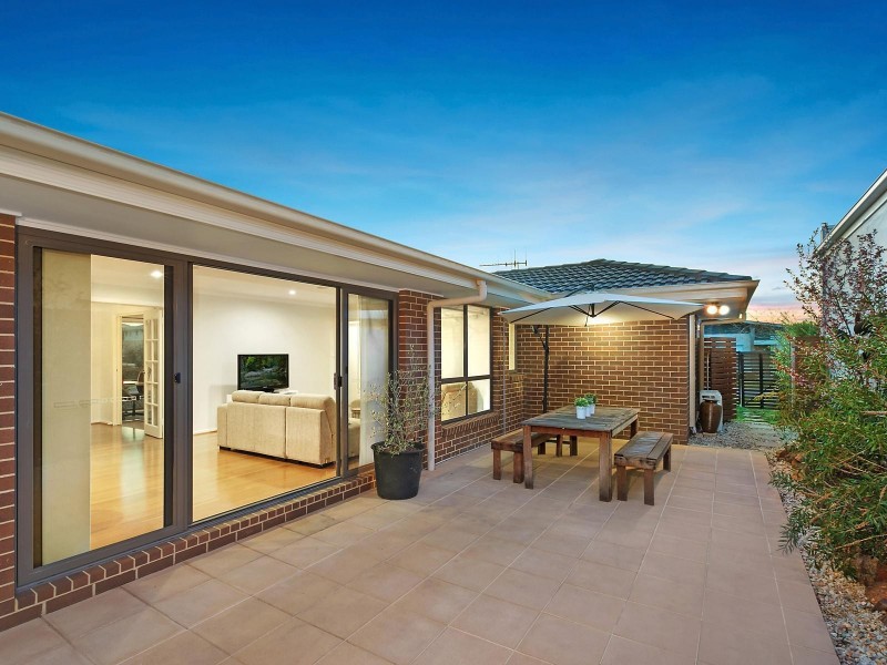 1 Arcadia Street, Crace ACT 2911