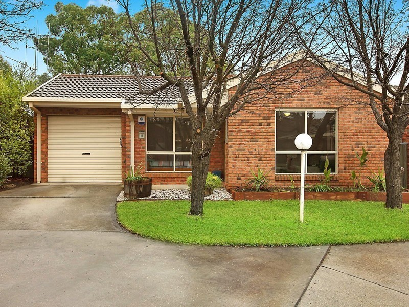 13/74 Britten-Jones Drive, Holt ACT 2615