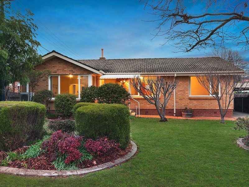 17 Steele Street, Hackett ACT 2602