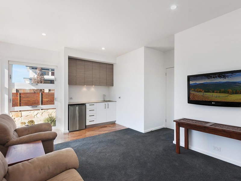 39 Keewong Street, Crace ACT 2911