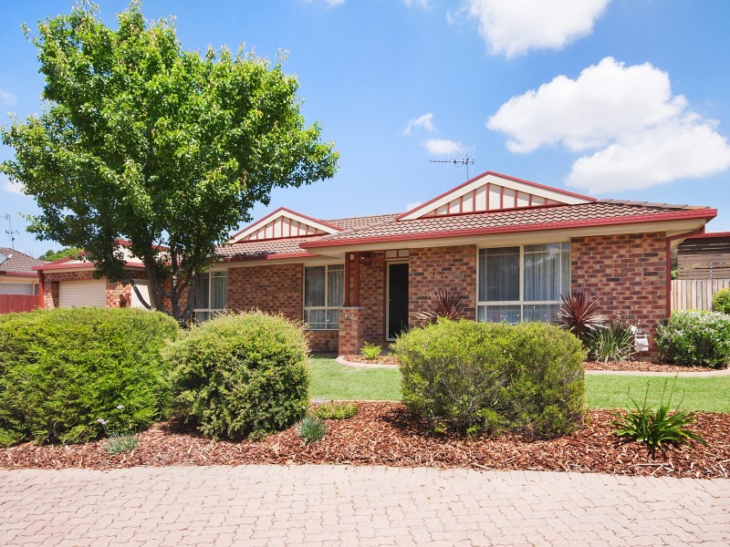 12 Annan Close, Amaroo ACT 2914