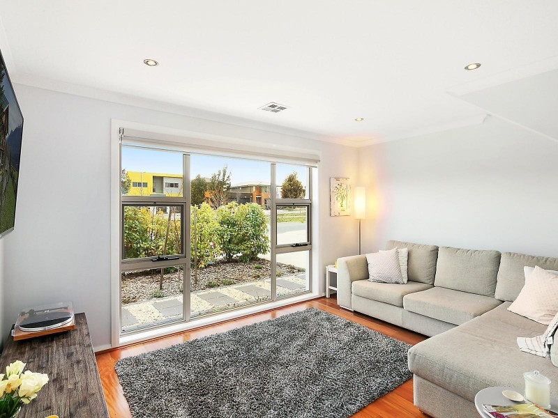 14 Stowport Avenue, Crace ACT 2911