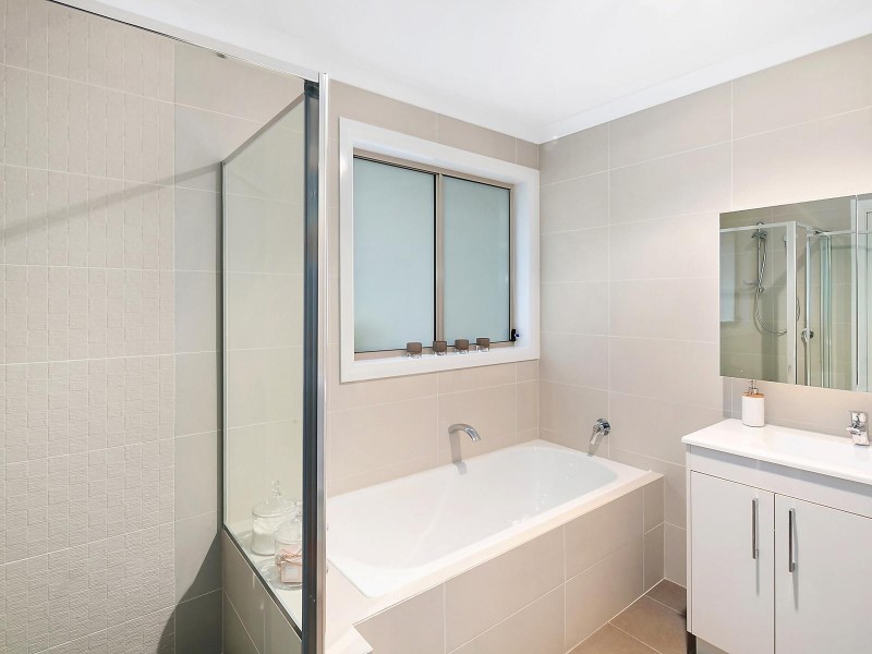 14 Stowport Avenue, Crace ACT 2911