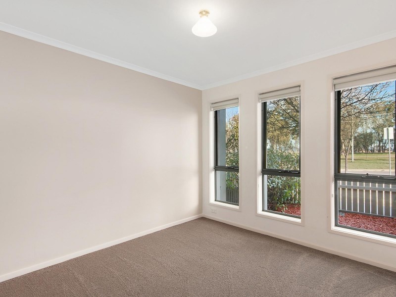 165 Anthony Rolfe Avenue, Gungahlin ACT 2912