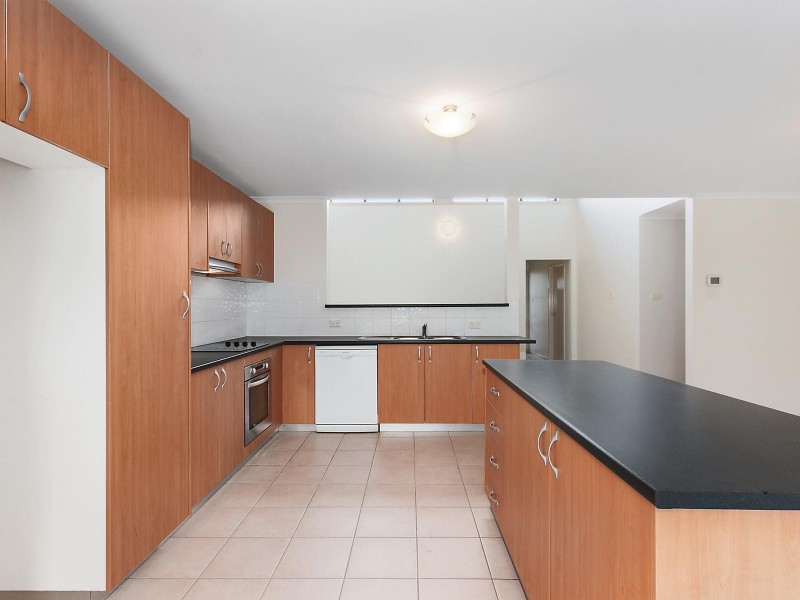 165 Anthony Rolfe Avenue, Gungahlin ACT 2912