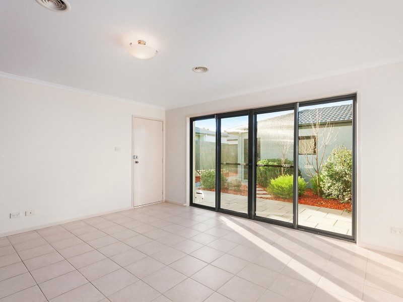 165 Anthony Rolfe Avenue, Gungahlin ACT 2912