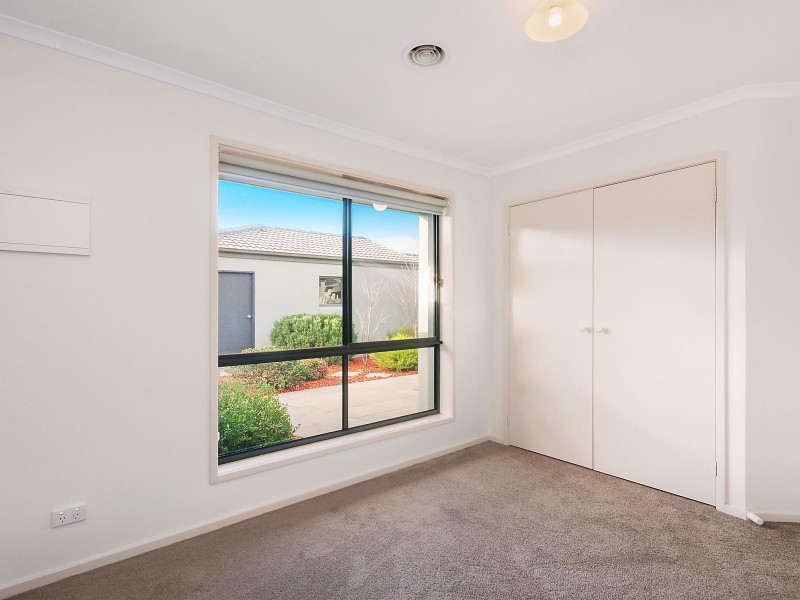 165 Anthony Rolfe Avenue, Gungahlin ACT 2912