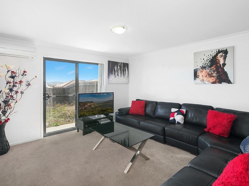 6 Audrey Cahn Street, Macgregor ACT 2615