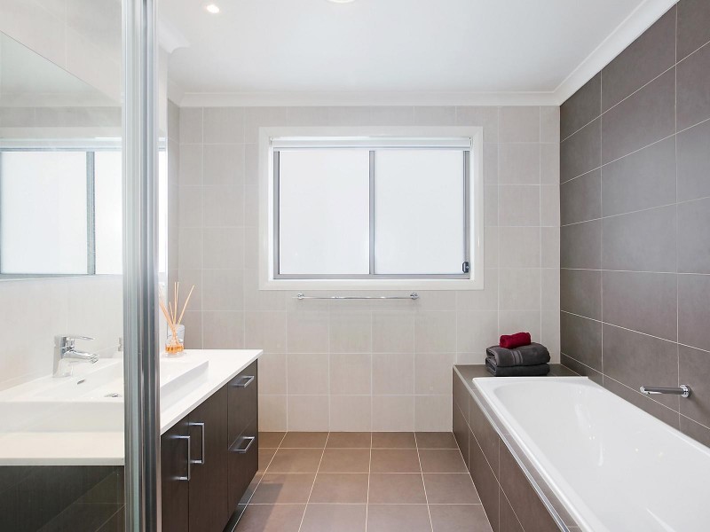 102 Zakharov Avenue, Forde ACT 2914