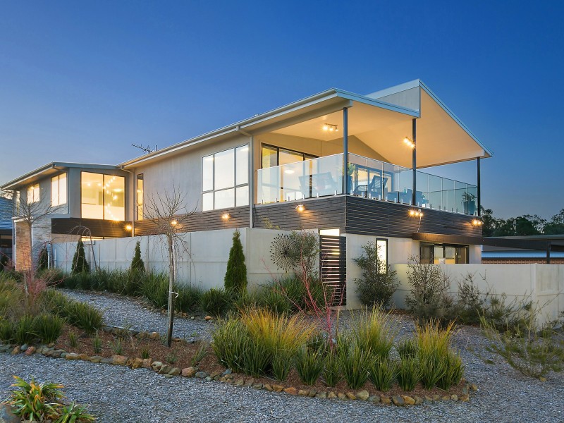 2 Nankervis Street, Casey ACT 2913