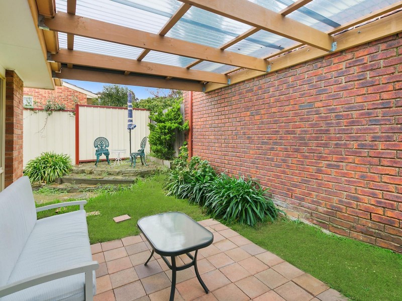 8 Gang Gang Court, Ngunnawal ACT 2913