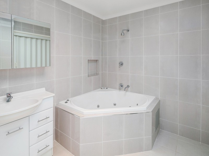 18/15 John Cleland Crescent, Florey ACT 2615