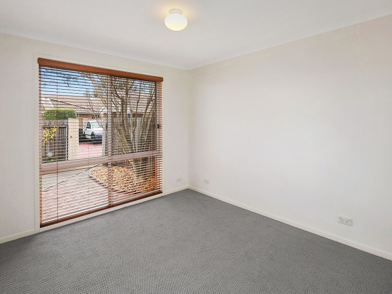 18/15 John Cleland Crescent, Florey ACT 2615