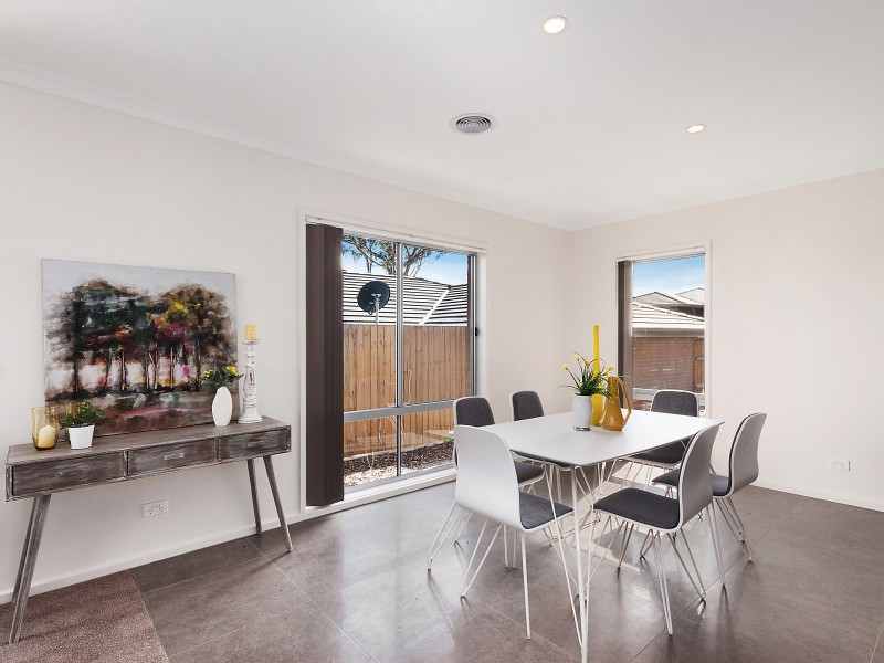 32 Benalla Street, Crace ACT 2911