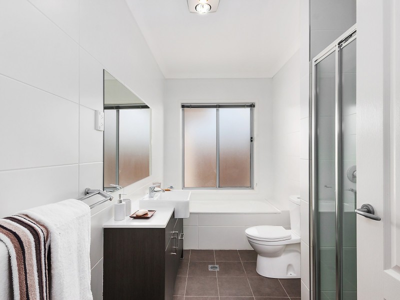 32 Benalla Street, Crace ACT 2911