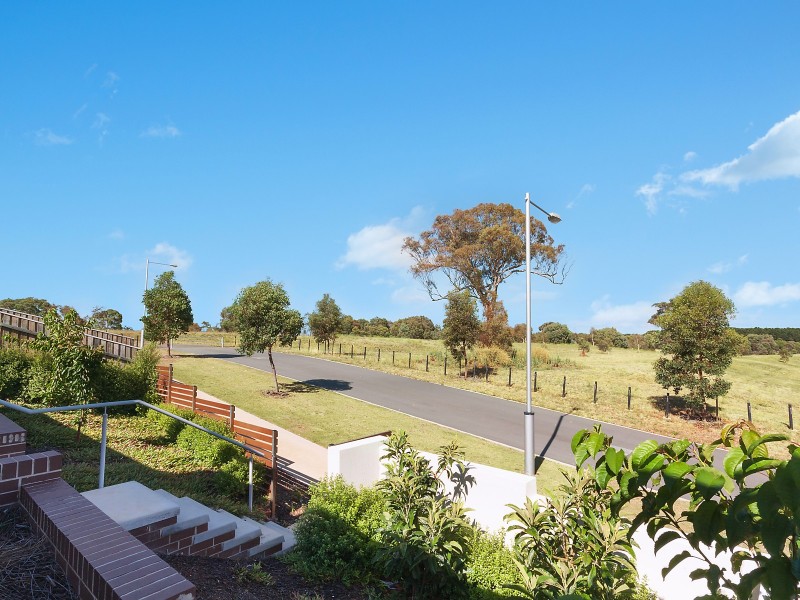 32 Benalla Street, Crace ACT 2911