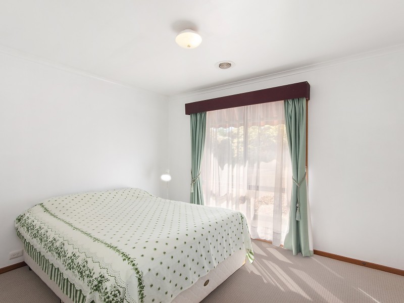 53 Vagabond Crescent, Mckellar ACT 2617