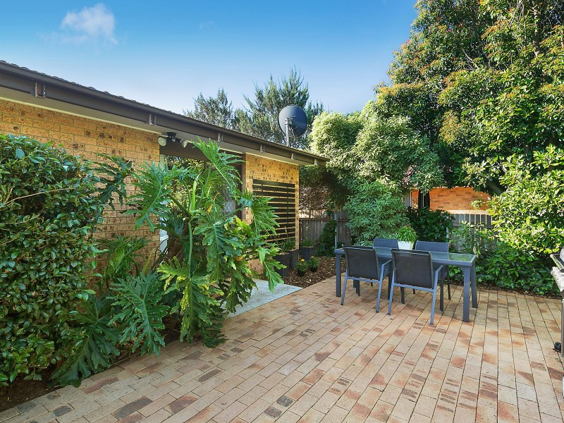 10 St John Crescent, Florey ACT 2615