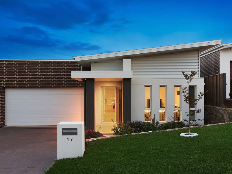 17 Alan Watt Crescent, Casey ACT 2913