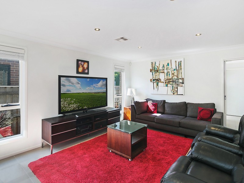 17 Alan Watt Crescent, Casey ACT 2913