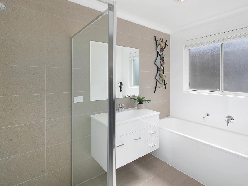 17 Alan Watt Crescent, Casey ACT 2913