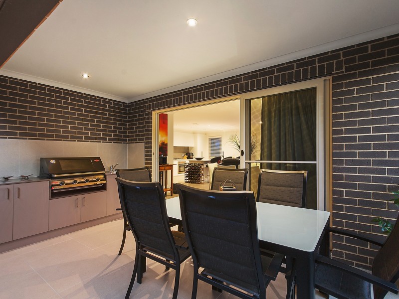17 Alan Watt Crescent, Casey ACT 2913