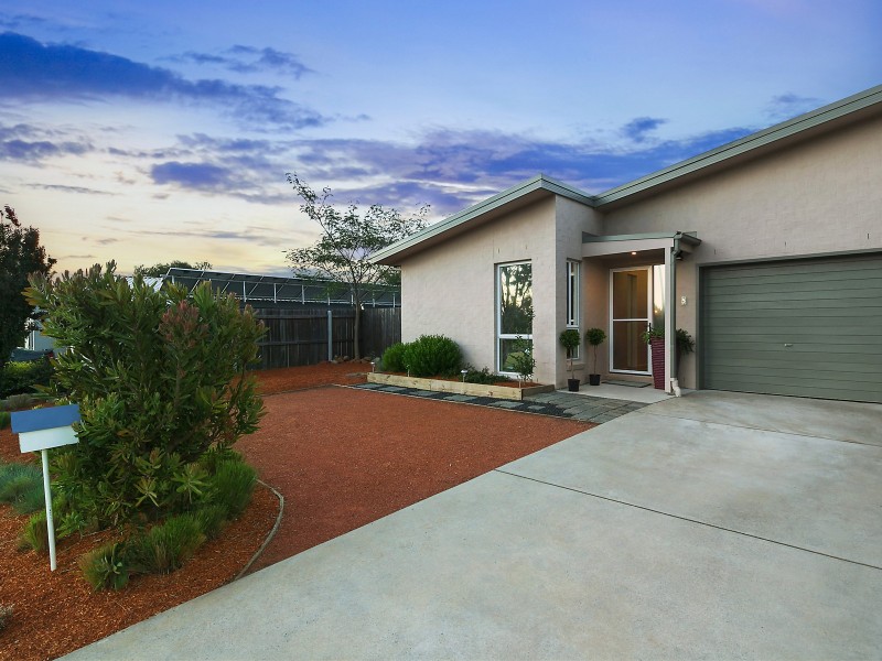 5 De Gruchy Place, Macgregor ACT 2615