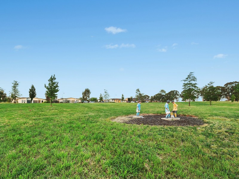 5 De Gruchy Place, Macgregor ACT 2615