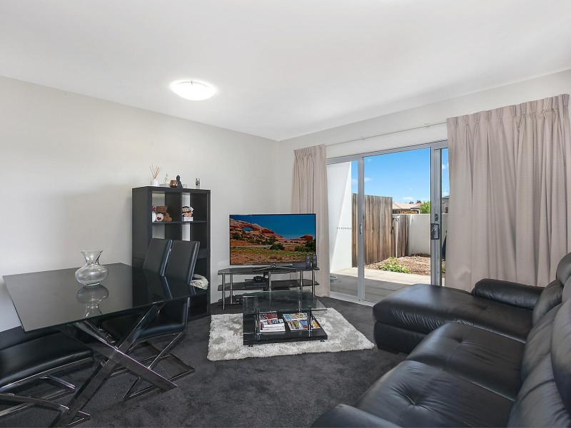 25/329 Flemington Road, Franklin ACT 2913