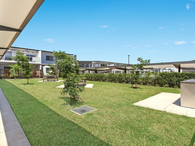 25/329 Flemington Road, Franklin ACT 2913