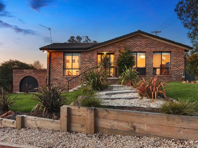 4 Corey Place, Gowrie ACT 2904